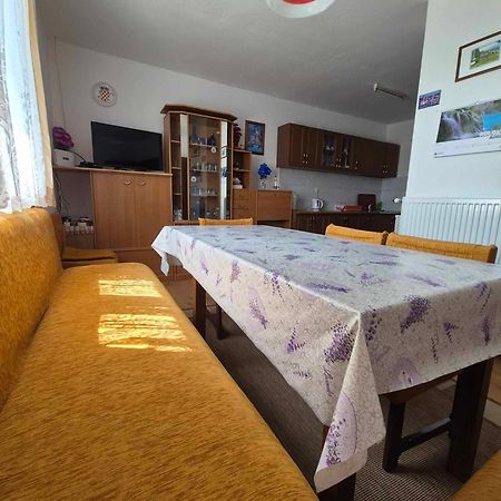 Guesthouse Milka Пол'янк Екстер'єр фото