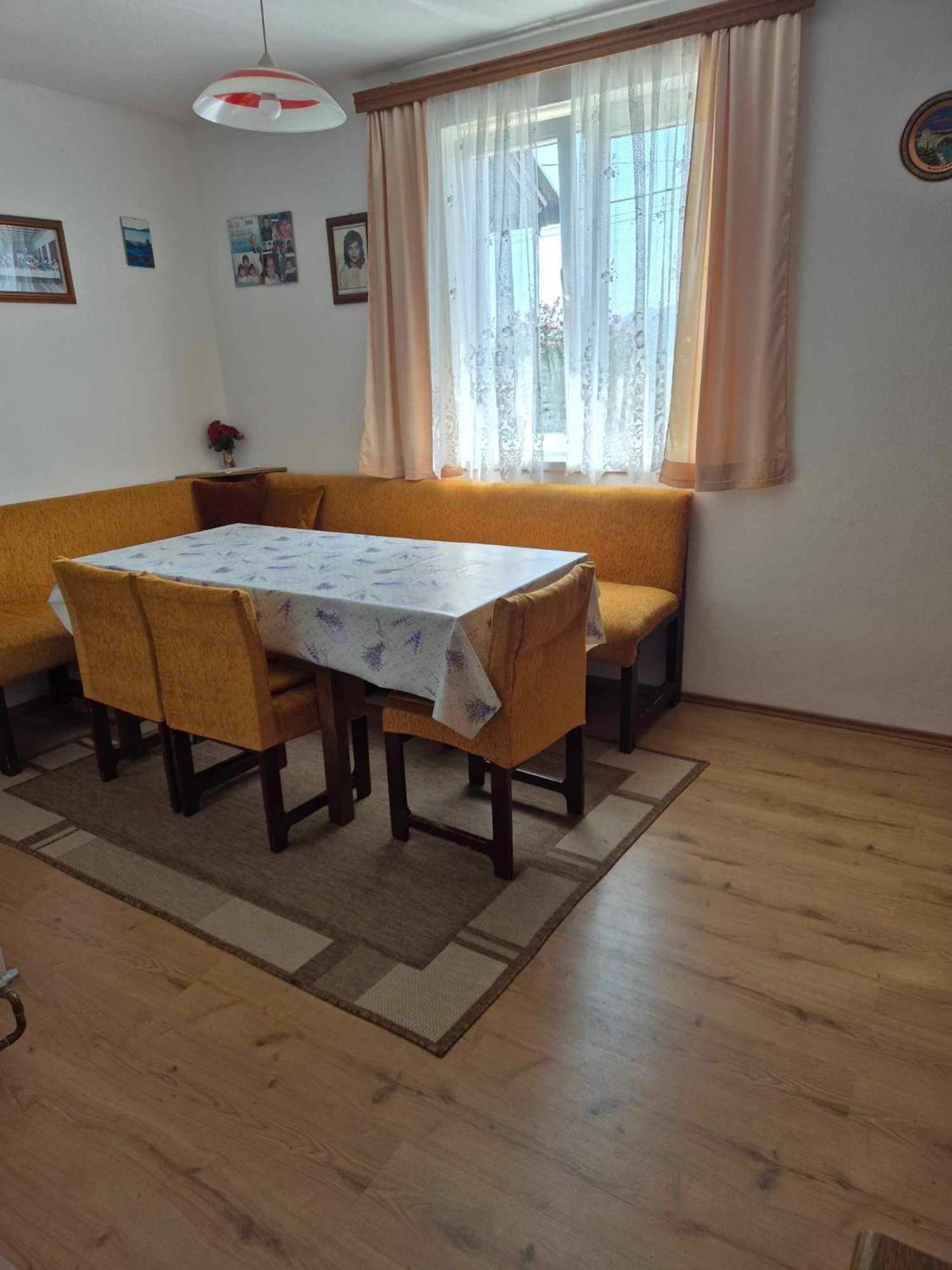 Guesthouse Milka Пол'янк Екстер'єр фото