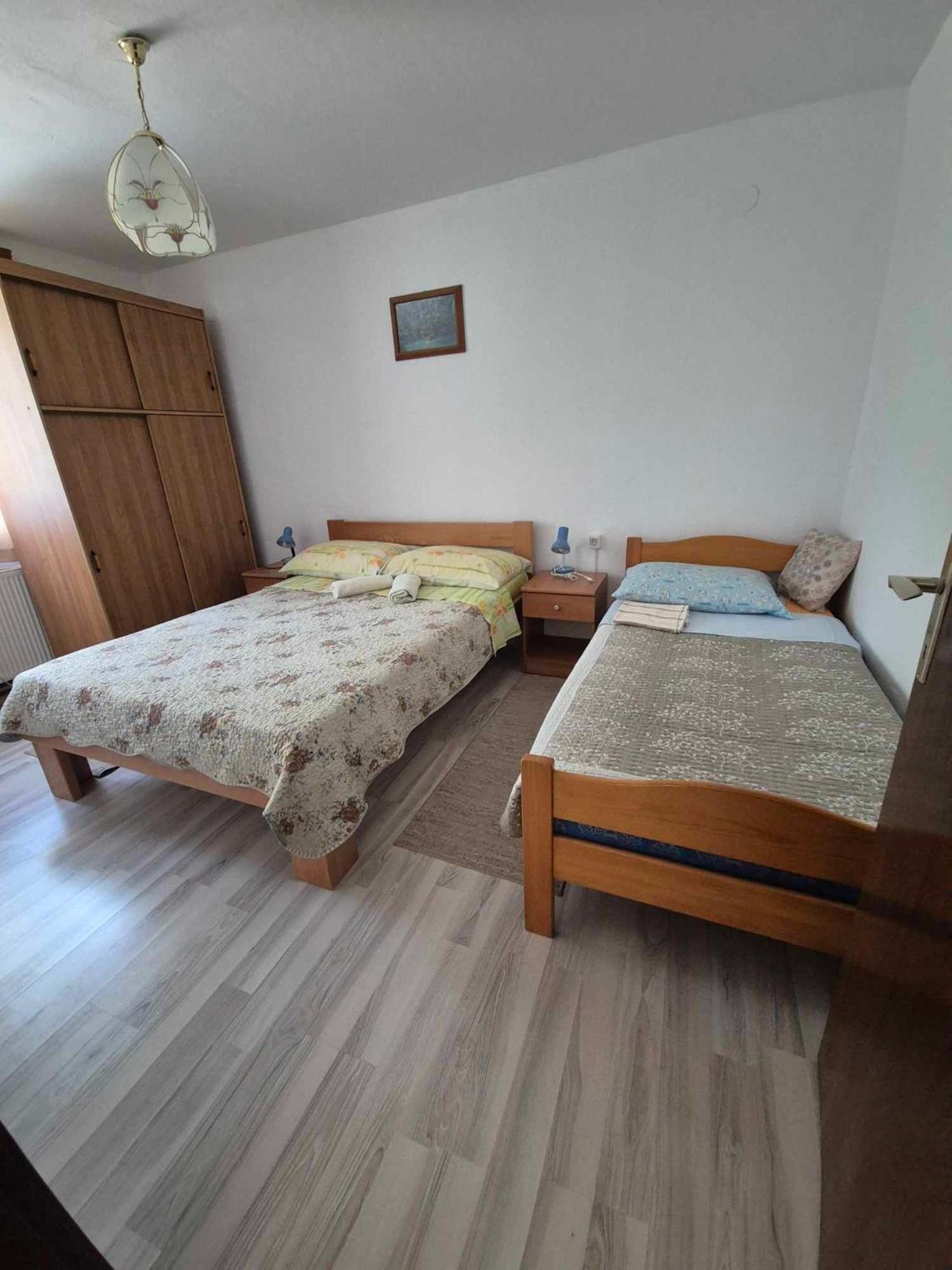 Guesthouse Milka Пол'янк Екстер'єр фото